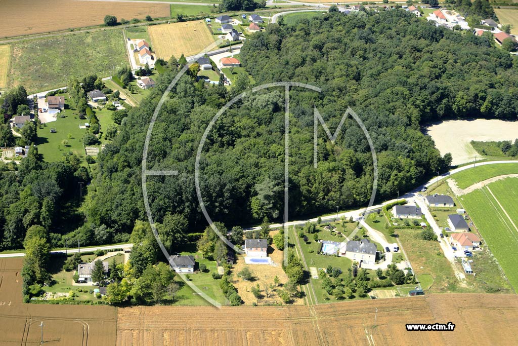Photo arienne de Montsuzain
