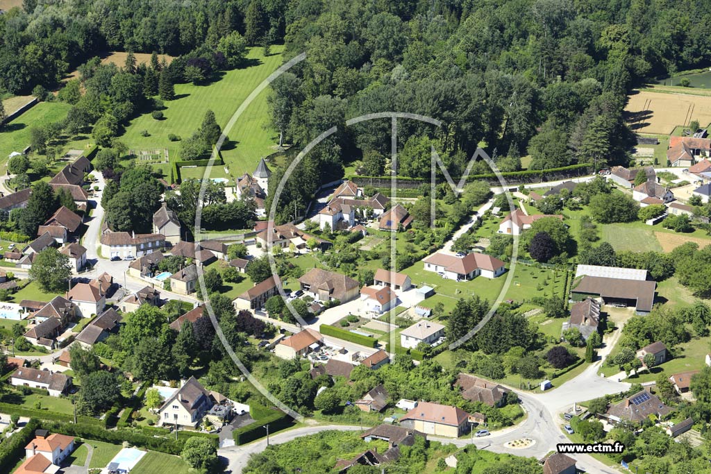 Photo arienne de Saint-Thibault