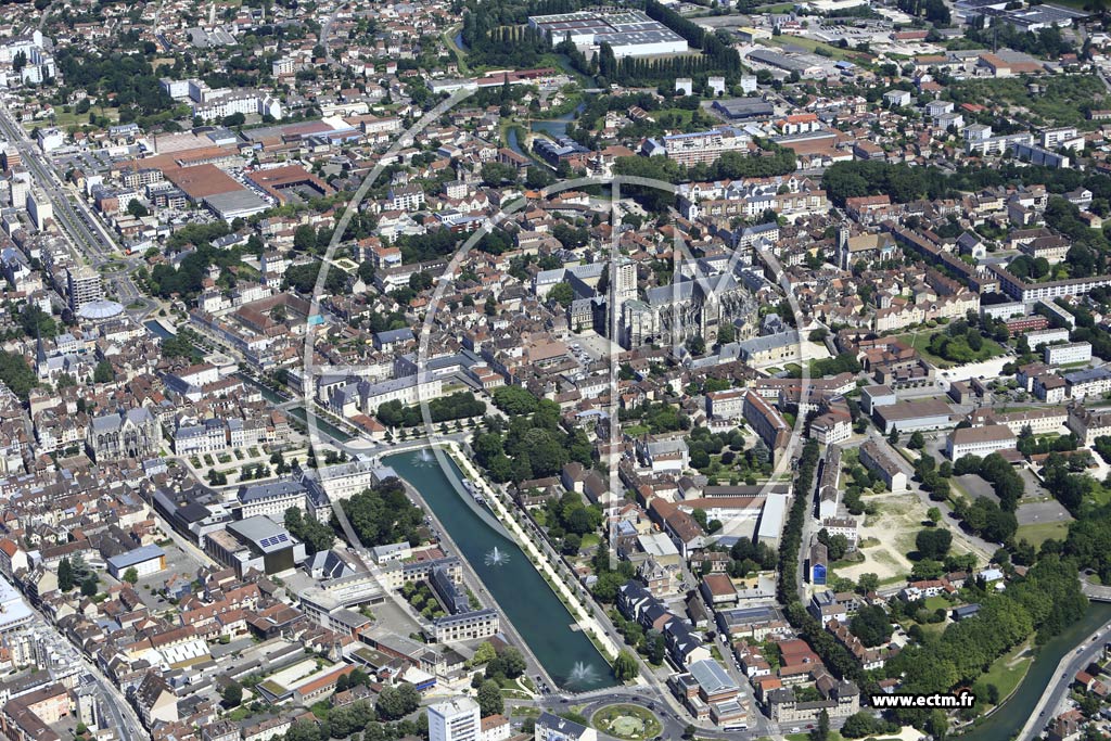 Photo aérienne de Troyes (Centre)