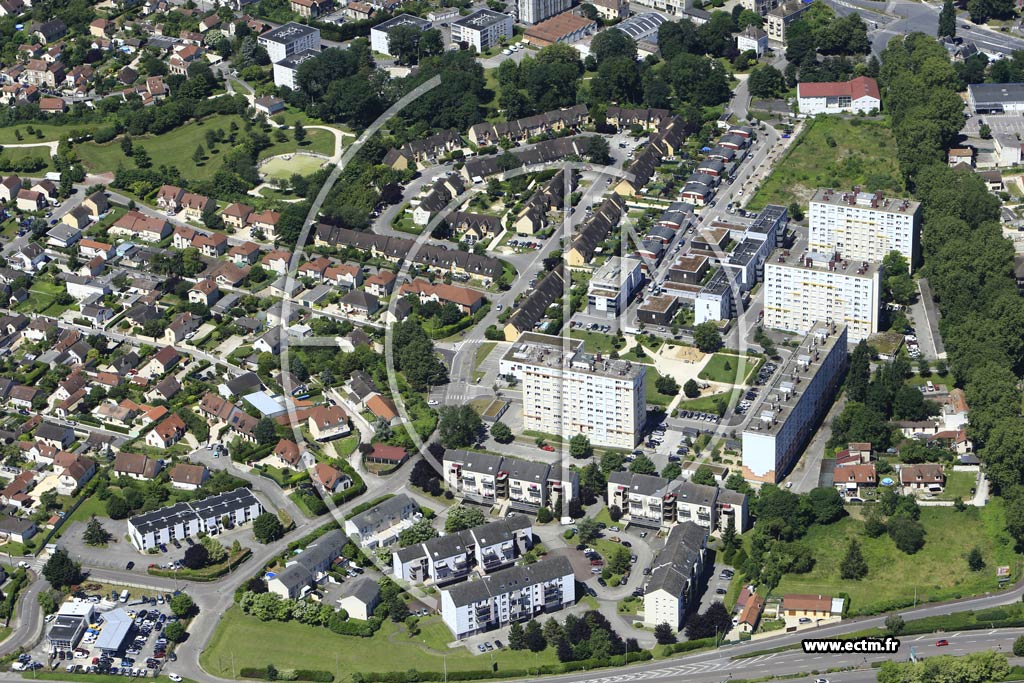 Photo arienne de Troyes (le Point du Jour - les Blossires)