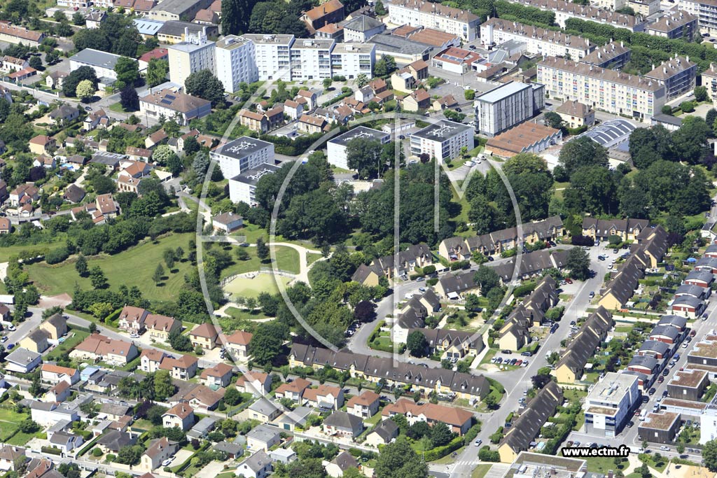 Photo arienne de Troyes (le Point du Jour - les Blossires)