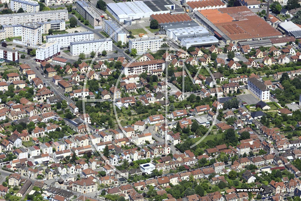 Photo arienne de Troyes (les Marots)