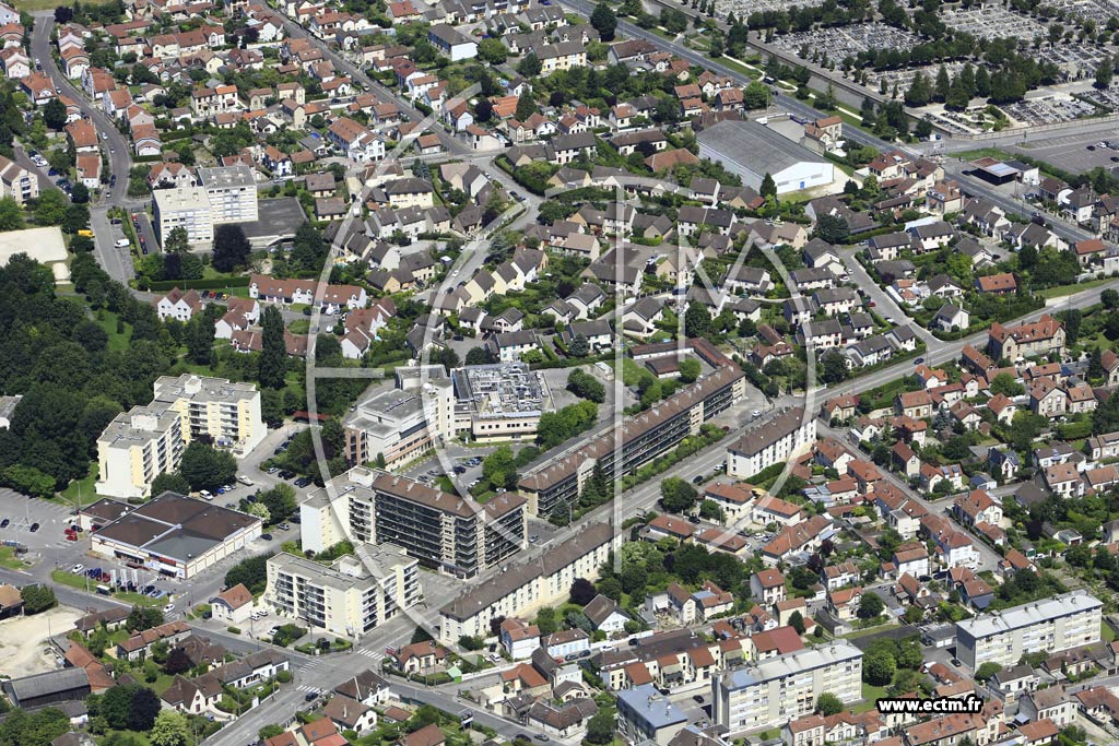 Photo arienne de Troyes (les Marots)