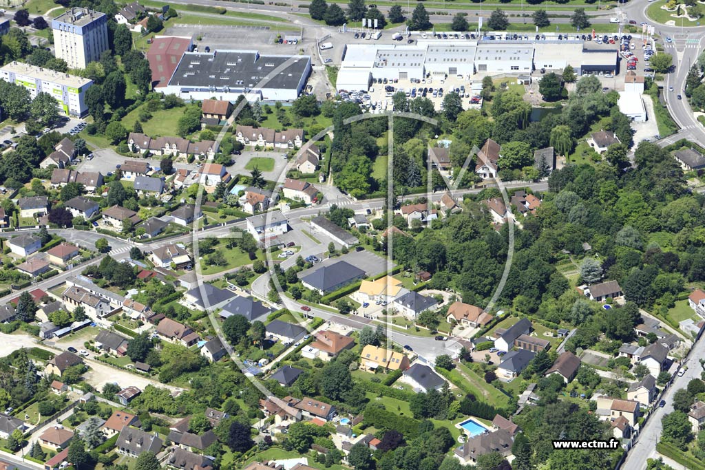 Photo arienne de Troyes (les Nolles)
