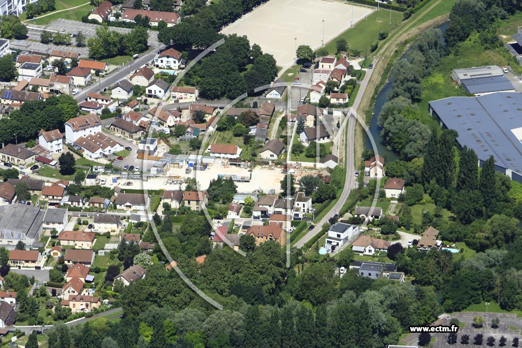 Photo arienne de Troyes (les Tauxelles)