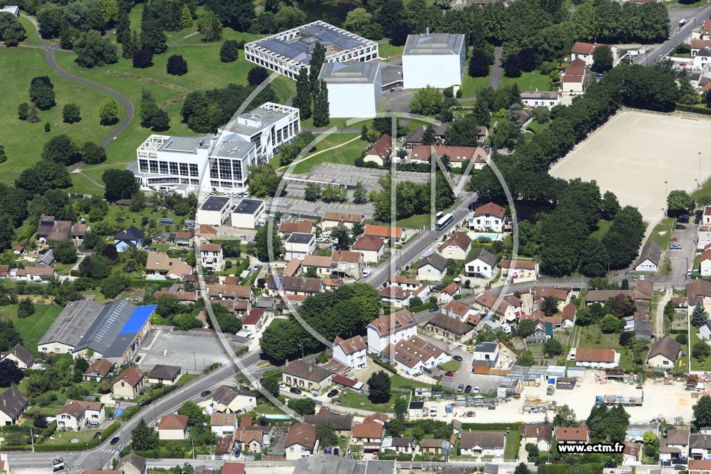 Photo arienne de Troyes (les Vassaules)