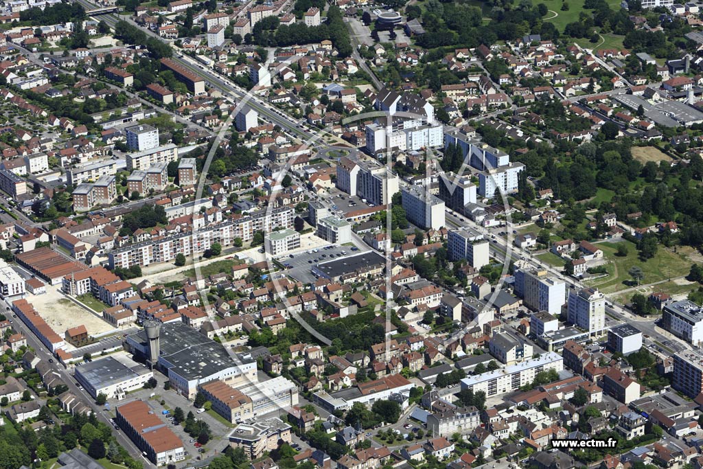 Photo arienne de Troyes (Saint-Martin)