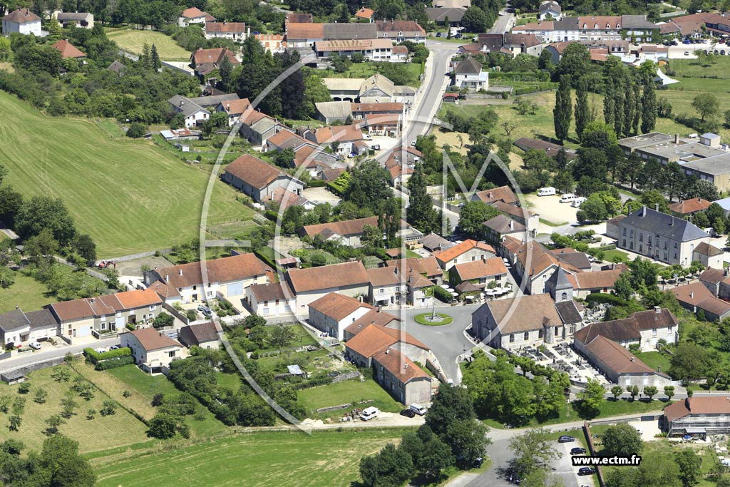 Photo arienne de Colombey-les-Deux-glises