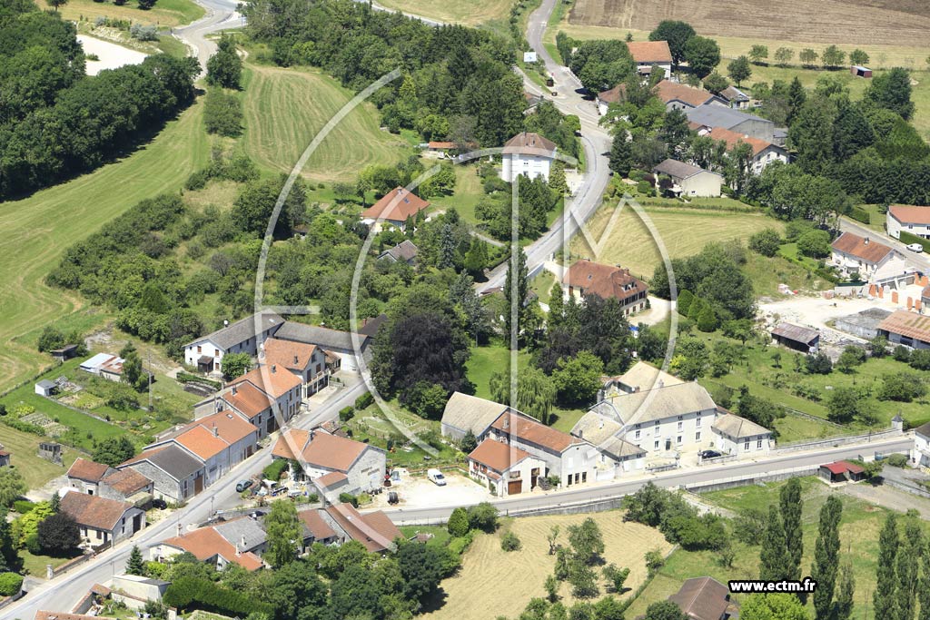 Photo arienne de Colombey-les-Deux-glises