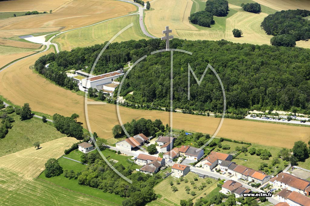 Photo arienne de Colombey-les-Deux-glises