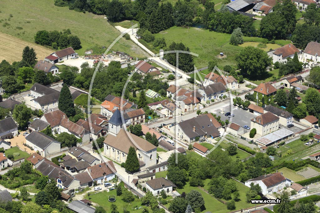 Photo arienne de Longchamp-sur-Aujon