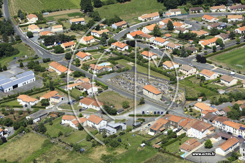 Photo arienne de Saint-Crespin-sur-Moine