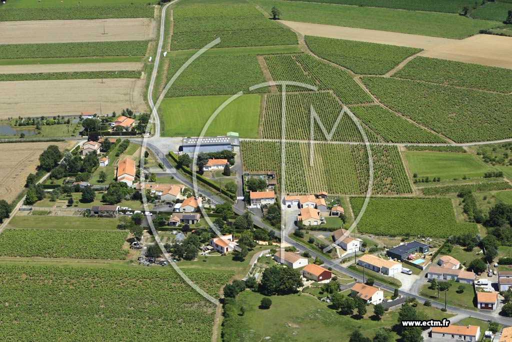 Photo arienne de Saint-Crespin-sur-Moine