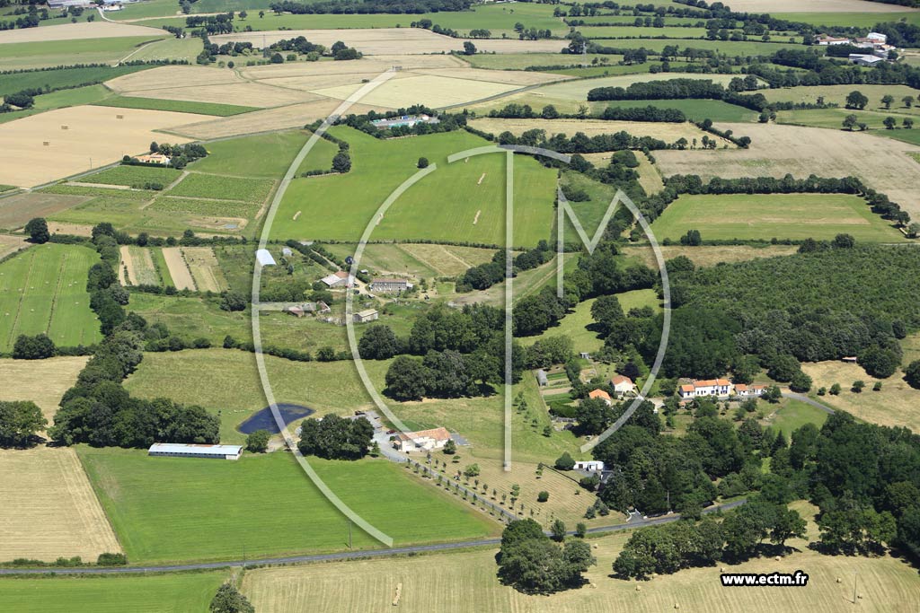 Photo arienne de Saint-Germain-sur-Moine (la Petite Largre - les Tois Lotaux)