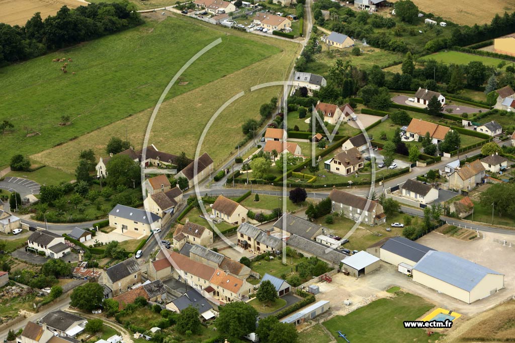 Photo arienne de Estres-la-Campagne