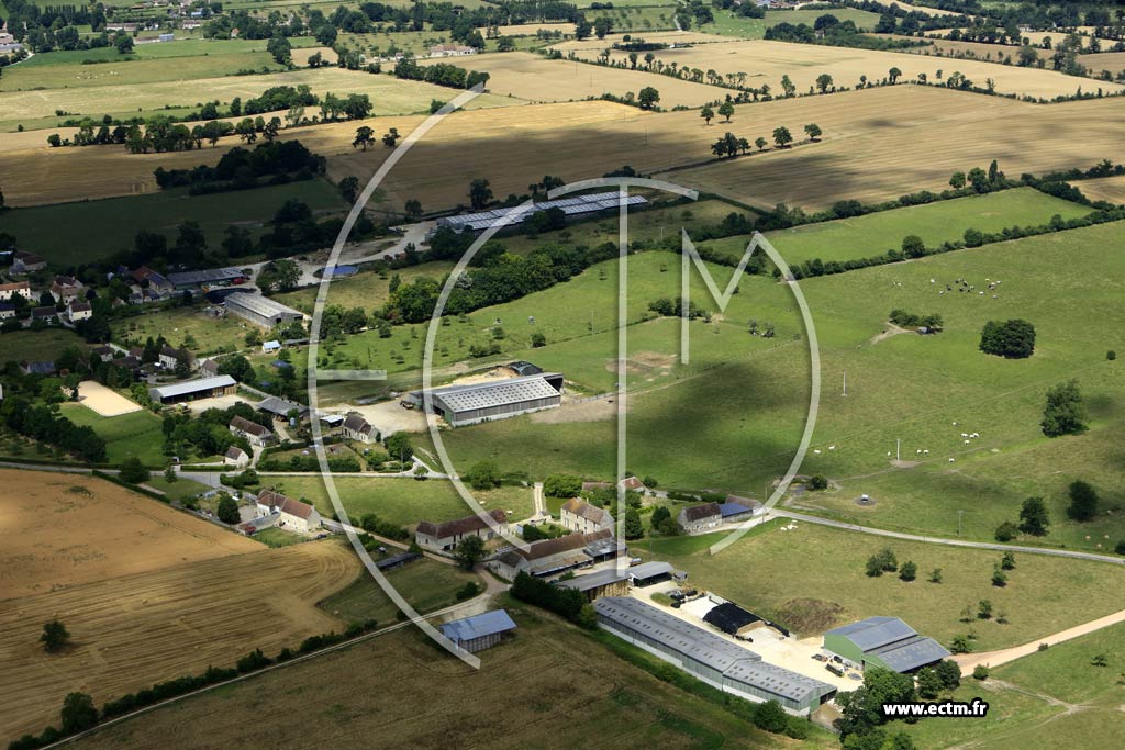 Photo arienne de Les Moutiers-en-Auge
