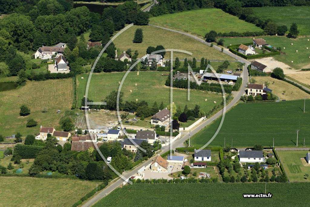 Photo arienne de Pertheville-Ners (le Saussay)