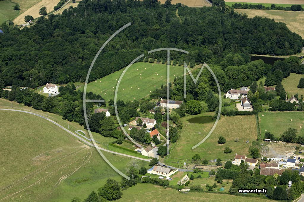 Photo arienne de Pertheville-Ners (le Saussay)