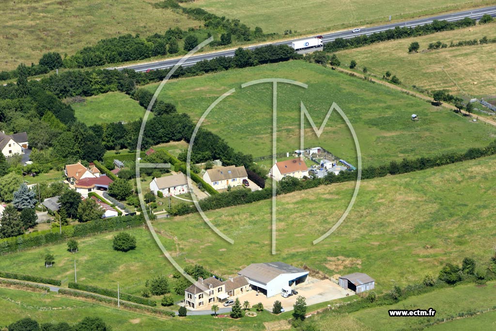 Photo arienne de Saint-Martin-de-Mieux (la Libert)