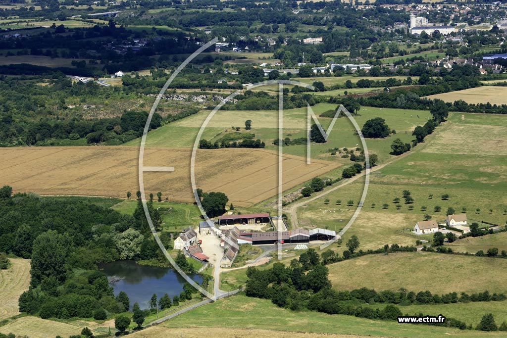 Photo arienne de Saint-Pierre-du-B (Ferme de l'tang)