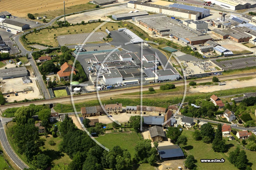 Photo arienne de Saint-Pierre-sur-Dives (Donville)