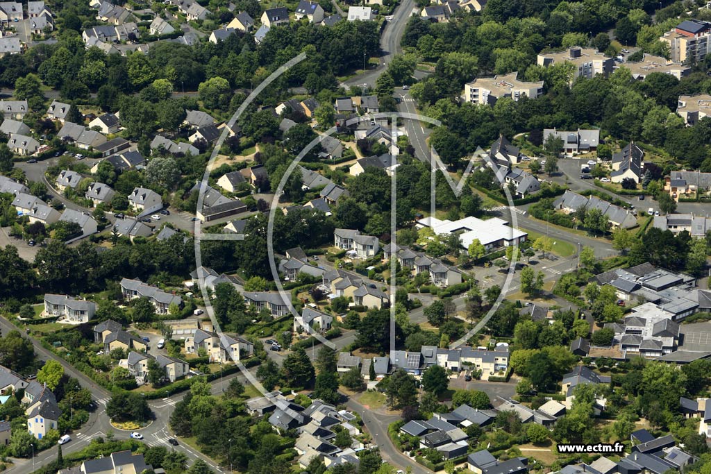 Photo arienne de Angers (Quartier du Lac de Maine)