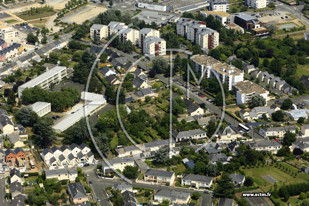Photo arienne de Angers (Verneau)