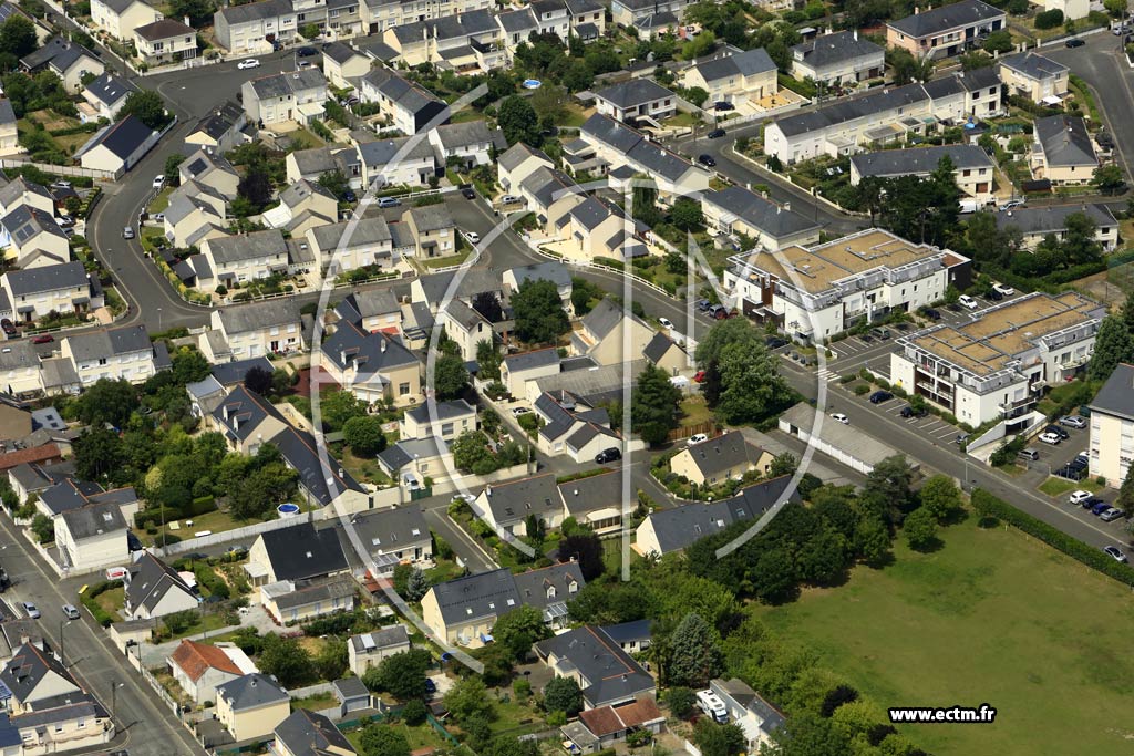 Photo arienne de Angers (Verneau)