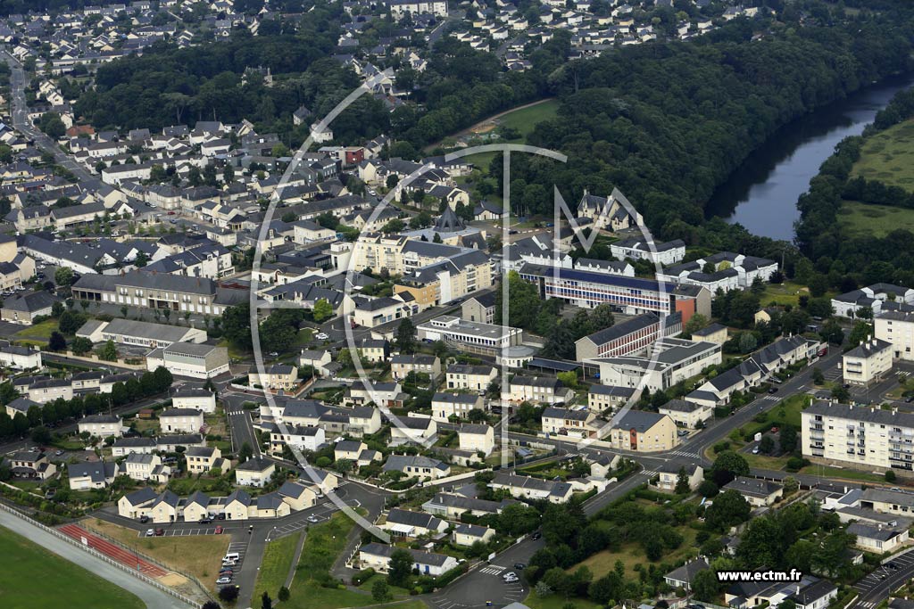 Photo arienne de Montreuil-Juign