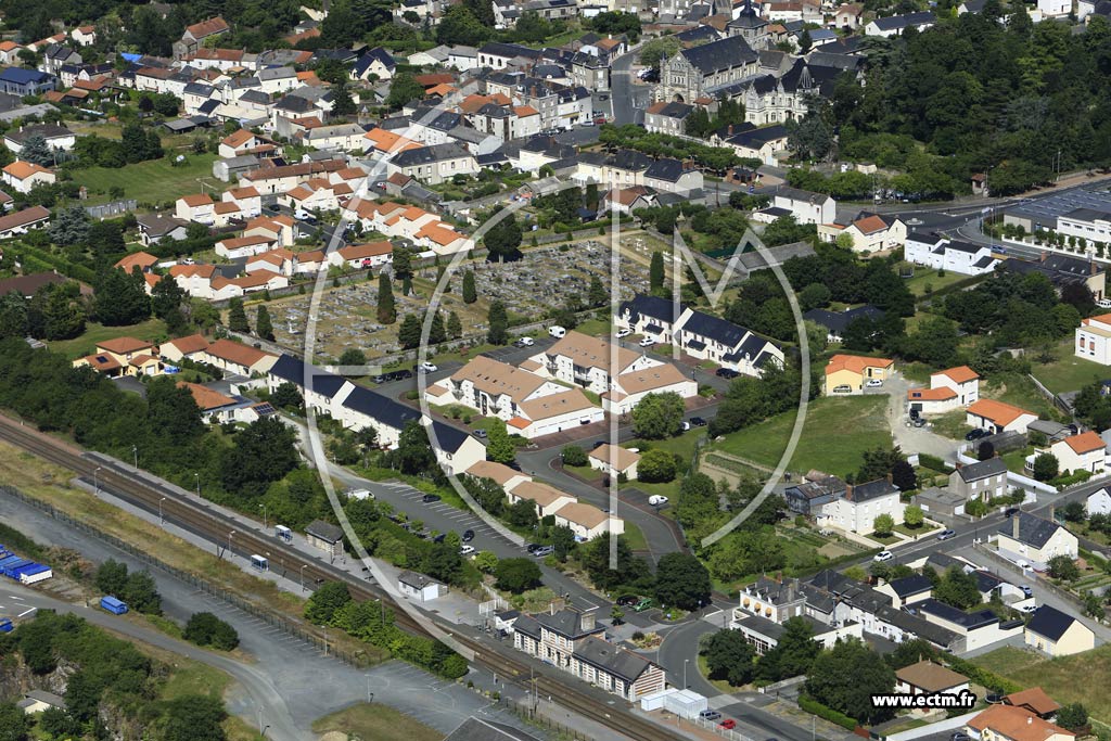 Photo arienne de Chemill-Melay (Saint-Pierre)