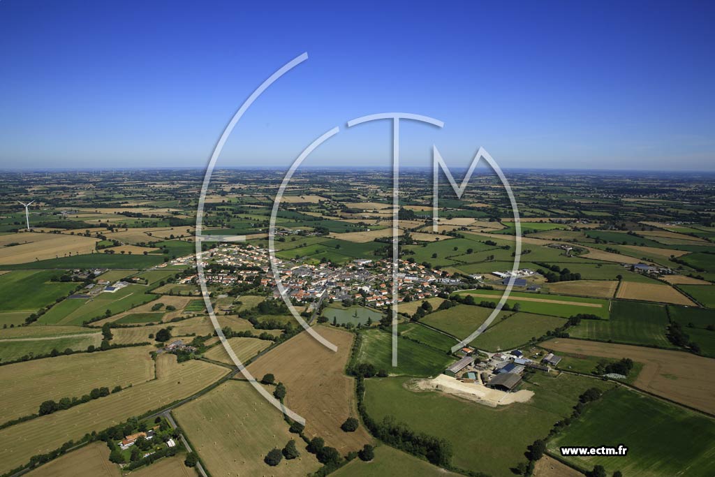 Photo arienne de La Chapelle-Rousselin