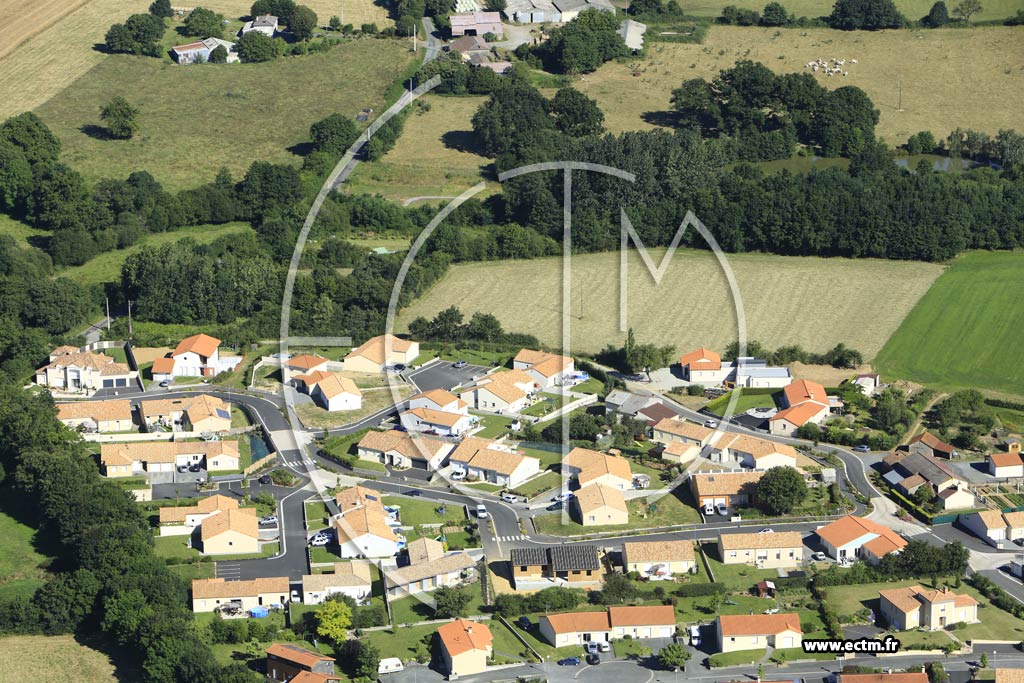 Photo arienne de Le Pin-en-Mauges