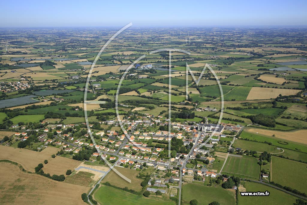 Photo arienne de Saint-Georges-des-Gardes (les Gardes)