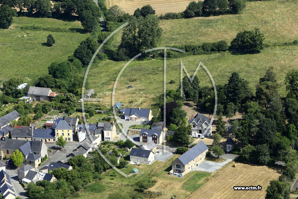 Photo arienne de La Bazouge-des-Alleux