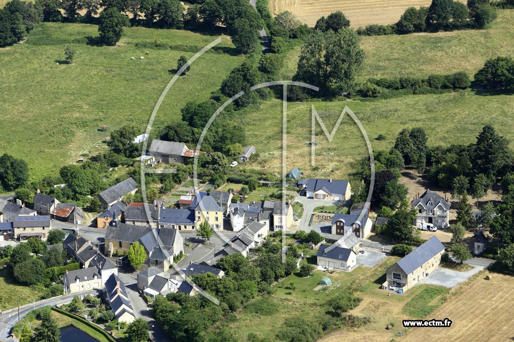 Photo arienne de La Bazouge-des-Alleux