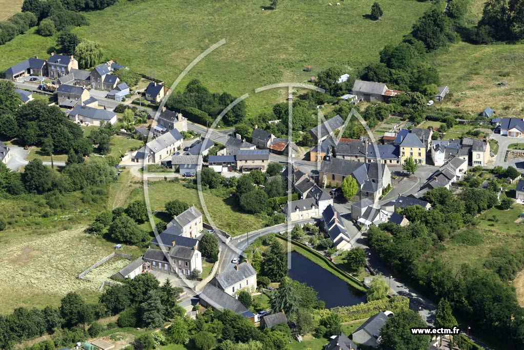 Photo arienne de La Bazouge-des-Alleux
