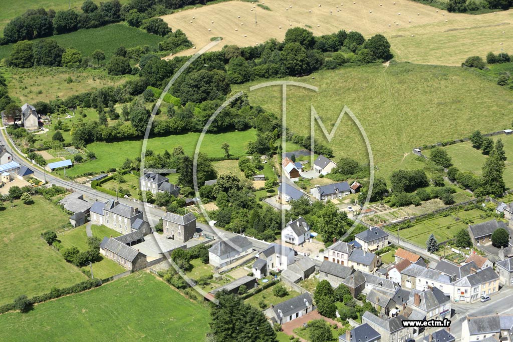 Photo arienne de La Chapelle-au-Riboul