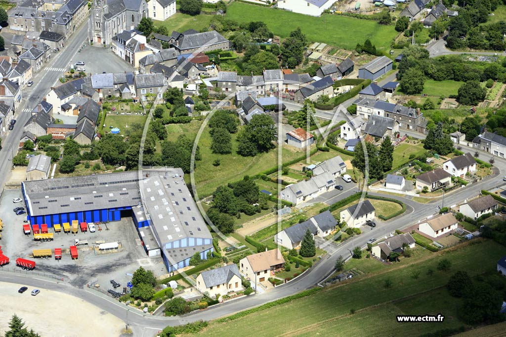 Photo arienne de La Chapelle-au-Riboul