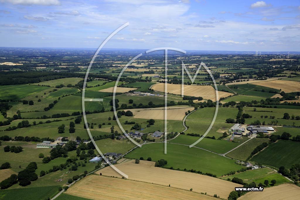 Photo arienne de Marcill-la-Ville (les Russeries - le Douaire - le Haut Housseau)