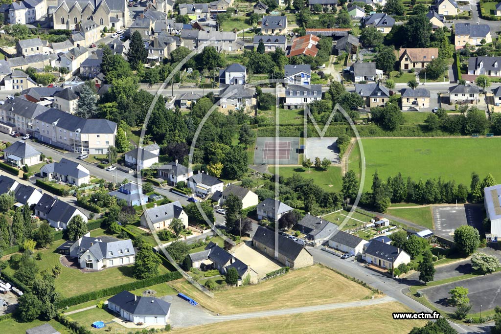 Photo arienne de Martign-sur-Mayenne