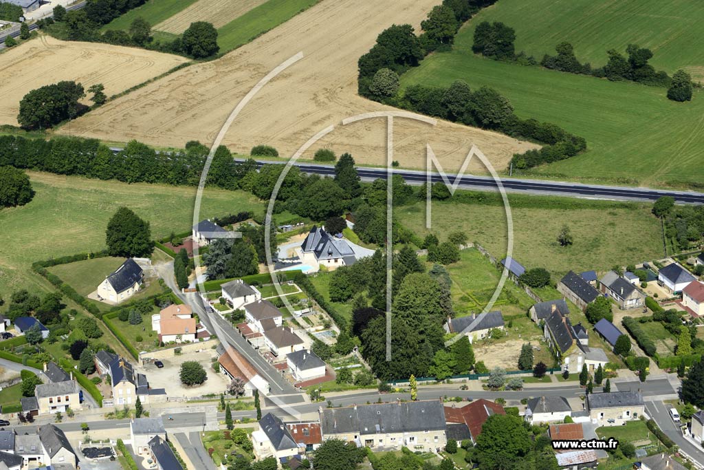 Photo arienne de Martign-sur-Mayenne