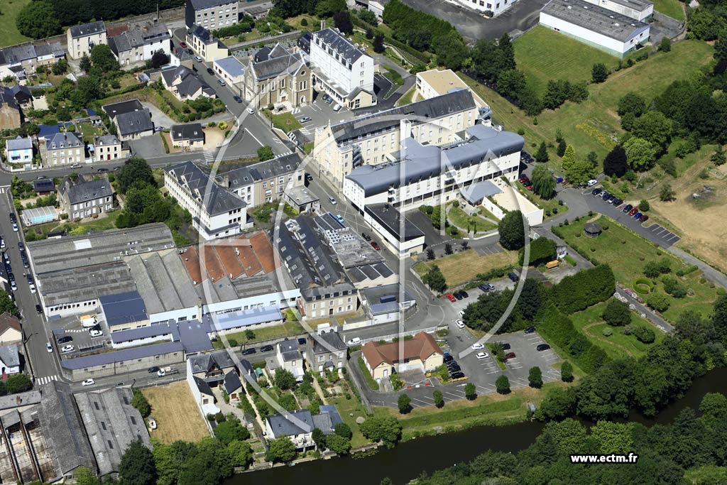 Photo arienne de Mayenne