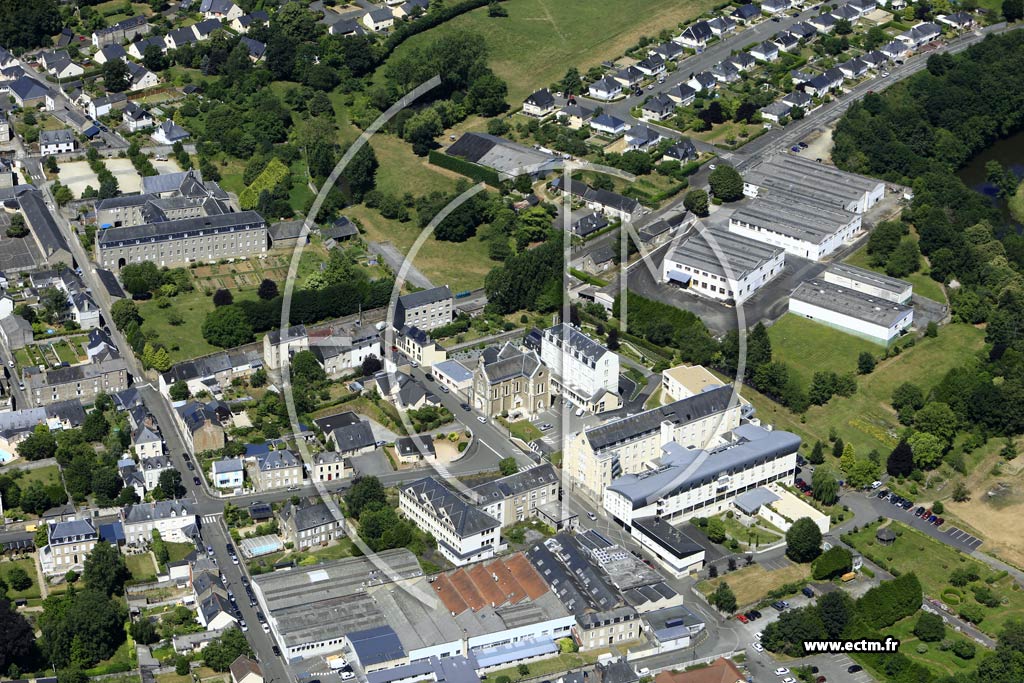 Photo arienne de Mayenne