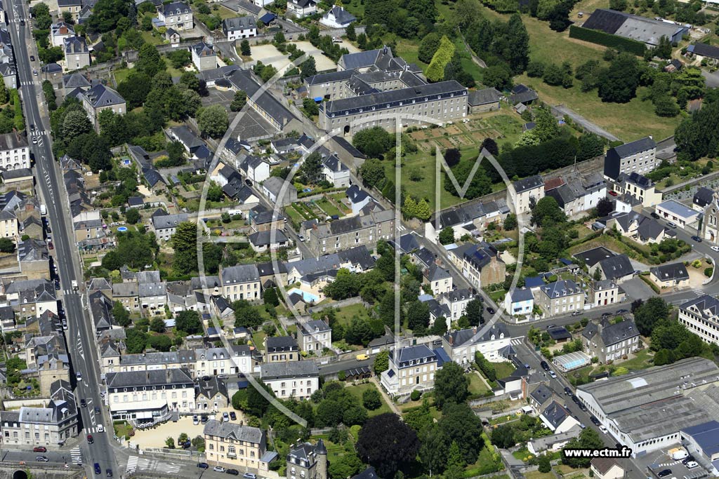 Photo arienne de Mayenne