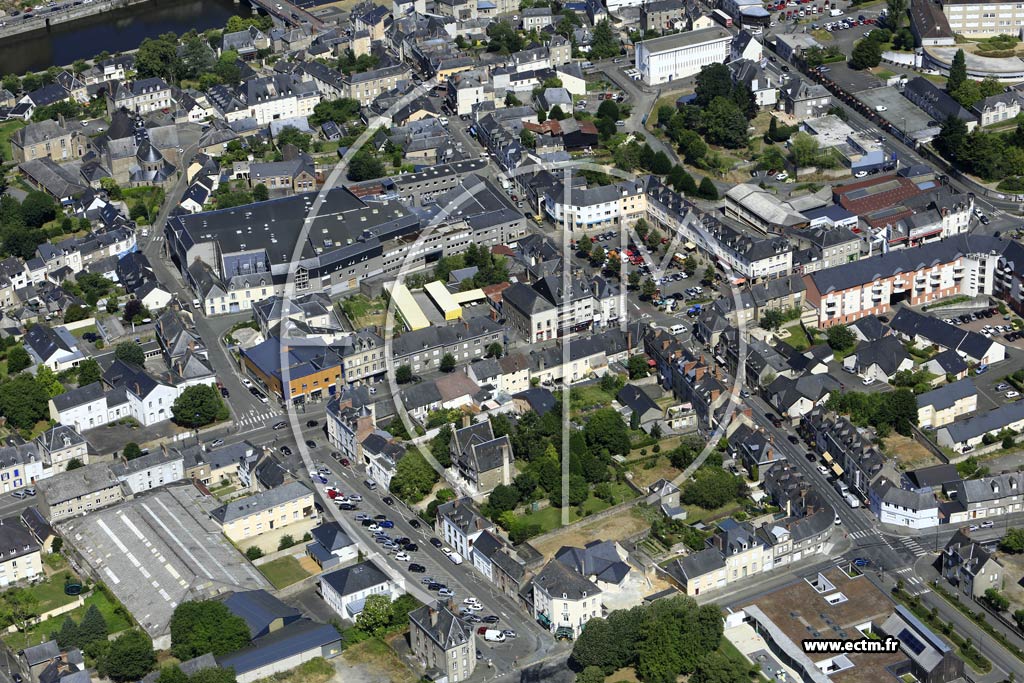 Photo arienne de Mayenne (Centre)