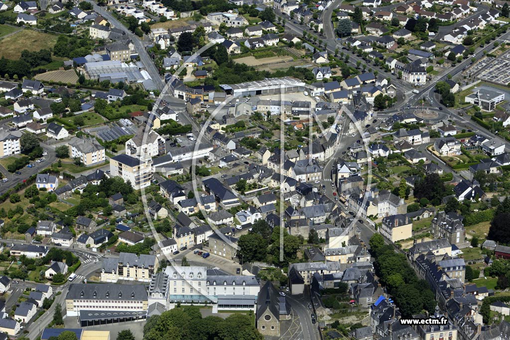 Photo arienne de Mayenne (Centre)