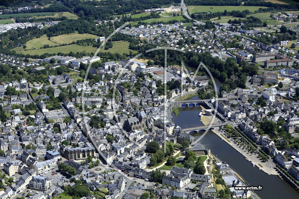 Photo arienne de Mayenne (Centre)