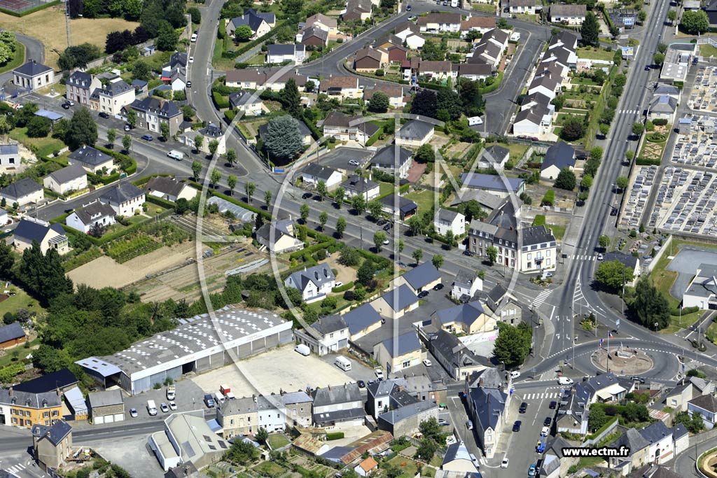 Photo arienne de Mayenne (la Mauhitire)
