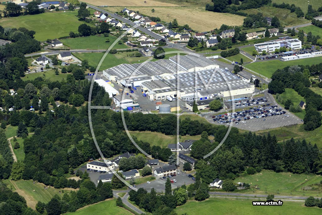 Photo arienne de Mayenne (les Chteliers)