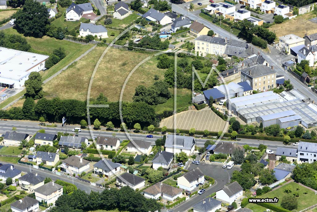Photo arienne de Mayenne (Rue de Bretagne)
